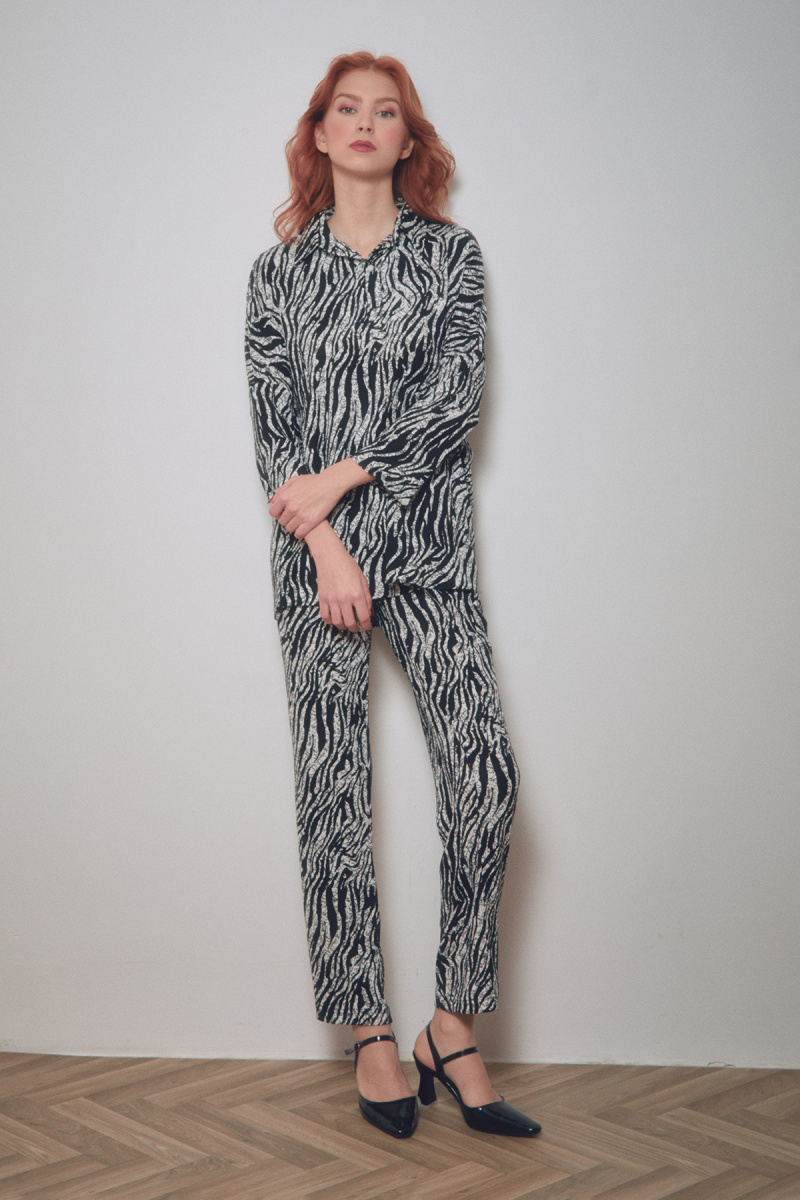 Костюм брюки+рубашка женский 